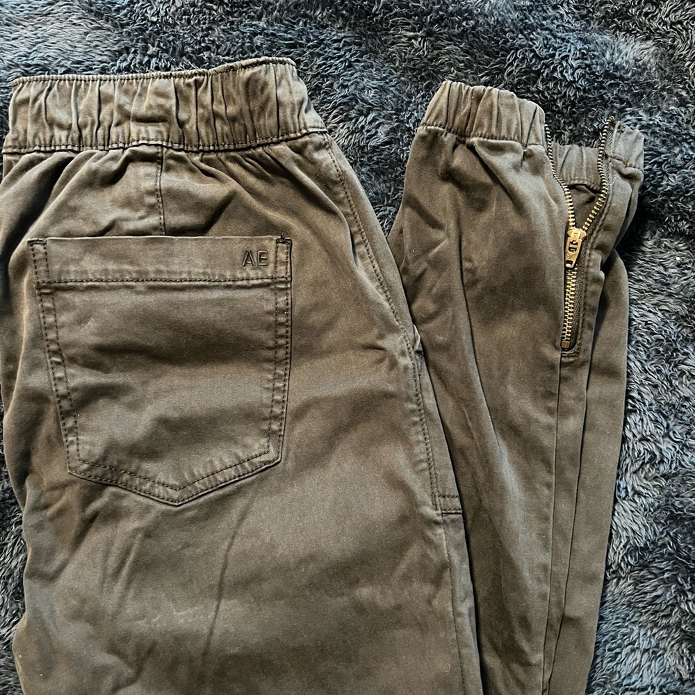 American Eagle Black Jogger Pants